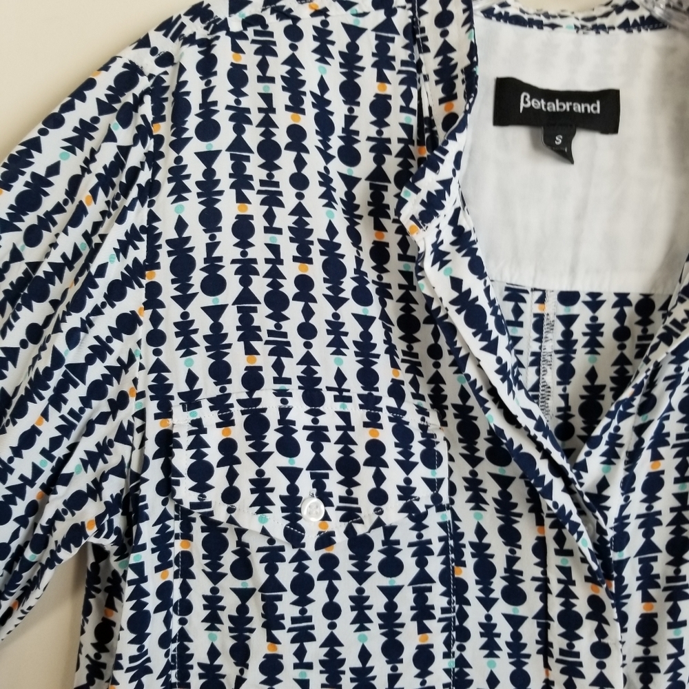 Betabrand Button Front Shirt Small - Picture 2 of 4